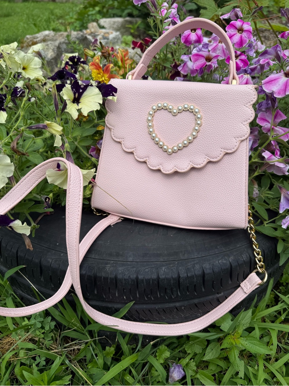 Pearl Heart Scallop Mini Top-Handle Bag - Pink